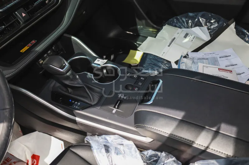 2025 تويوتا هايلاندر