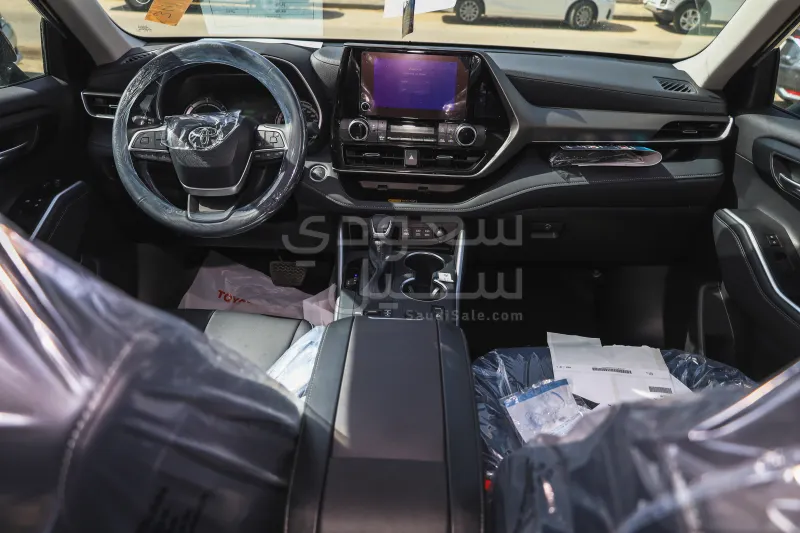 2025 تويوتا هايلاندر