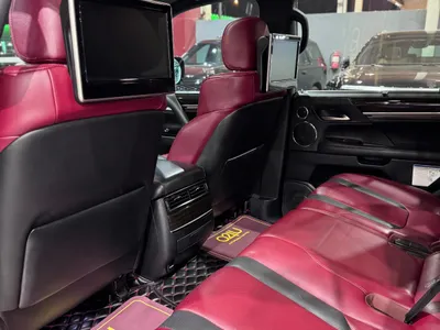 2018 لكزس إل إكس 570 اس