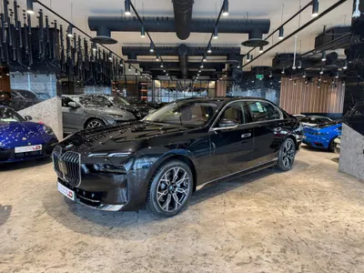 2026 بي ام دبليو الفئة السابعة 735أي