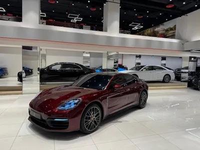 2022 بورش بانميرا 4 بلاتينيوم اديشن