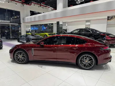 2022 بورش بانميرا 4 بلاتينيوم اديشن