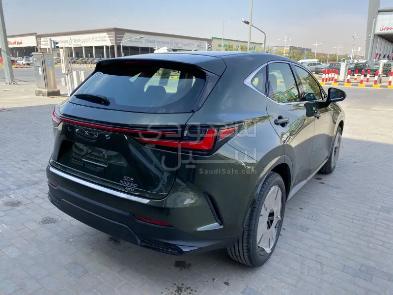 2026 لكزس إن إكس 350