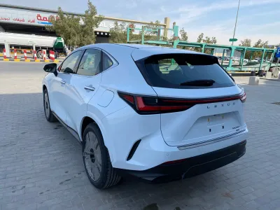 2026 لكزس إن إكس 350