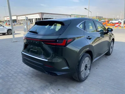 2026 لكزس إن إكس 350