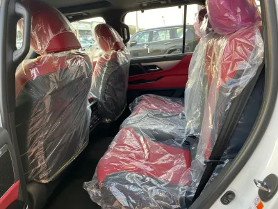 2026 لكزس إل إكس 600 إف