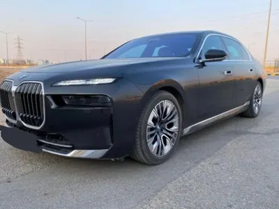 2024 بي ام دبليو الفئة السابعة 735أي