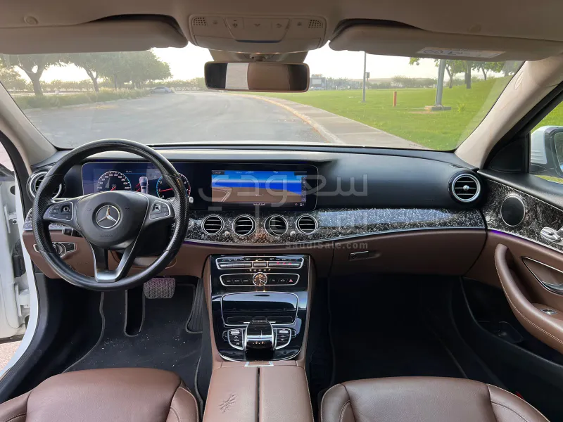 2018 مرسيدس - بنز إي 300