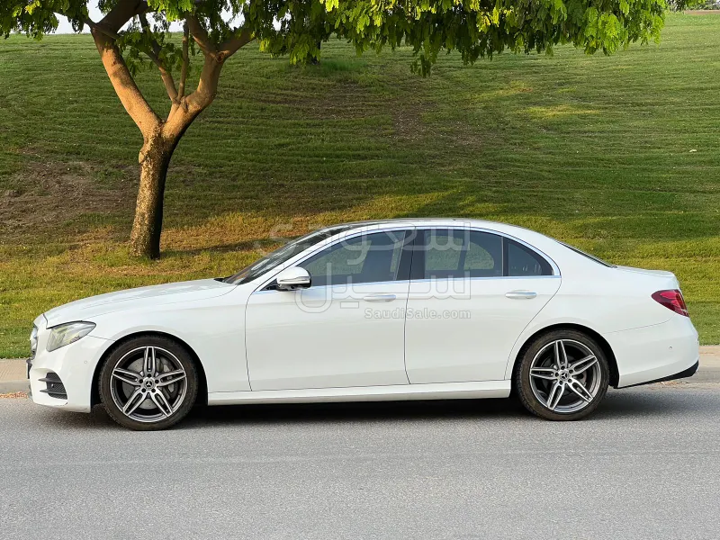 2018 مرسيدس - بنز إي 300