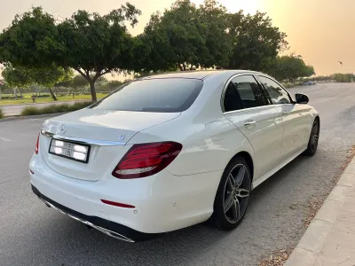 2018 مرسيدس - بنز إي 300