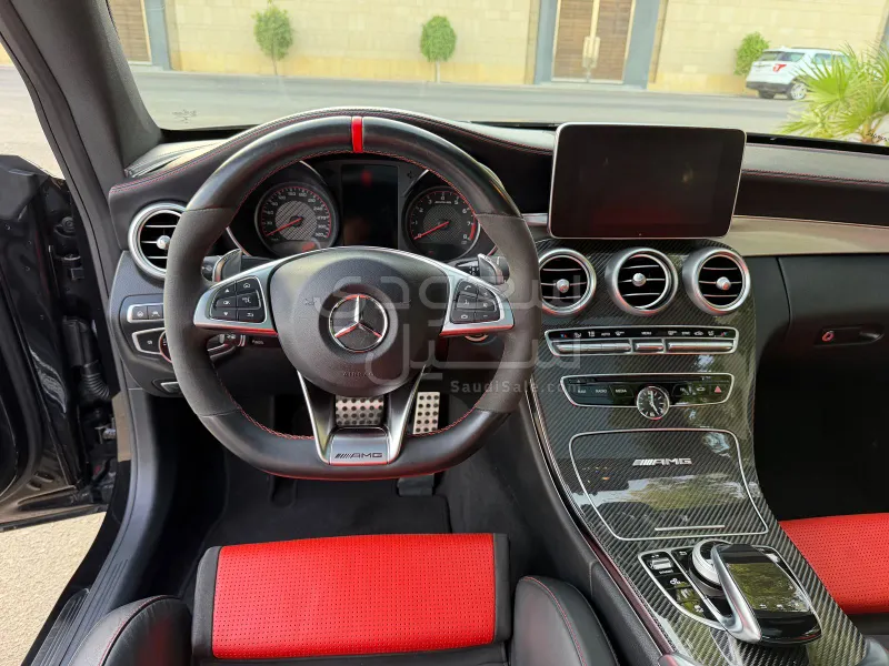 2018 مرسيدس - بنز سي 63إٍس أي إم جي