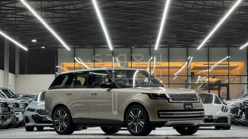 2022 لاند روفر رينج روفر فيرست اديشن