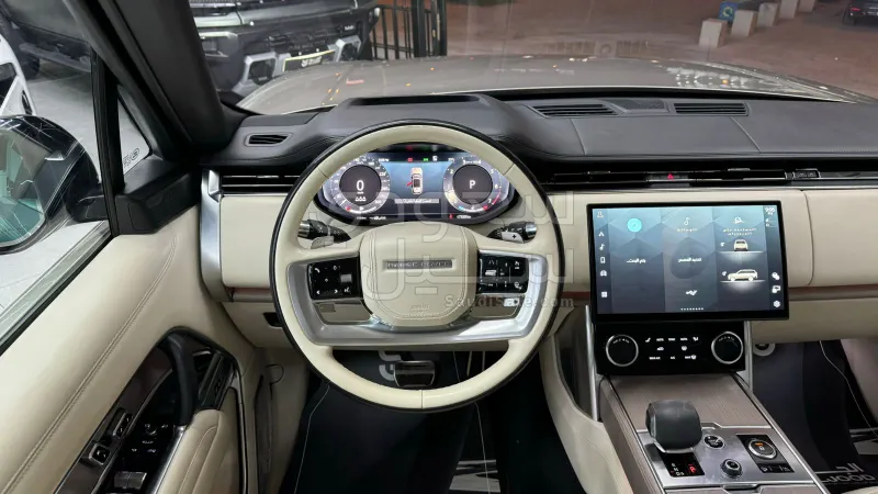 2022 لاند روفر رينج روفر فيرست اديشن