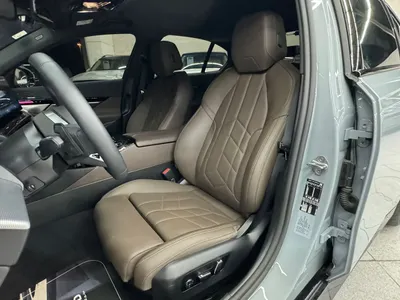 2024 بي ام دبليو الفئة الخامسة 520 أي