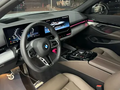 2024 بي ام دبليو الفئة الخامسة 520 أي