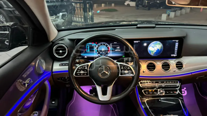 2020 مرسيدس - بنز إي 200