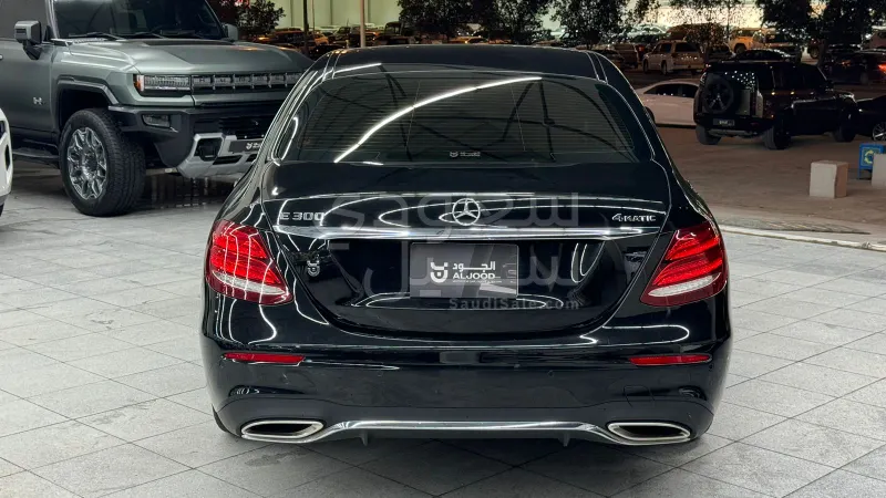 2020 مرسيدس - بنز إي 200