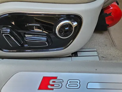 2013 اودي اس 8