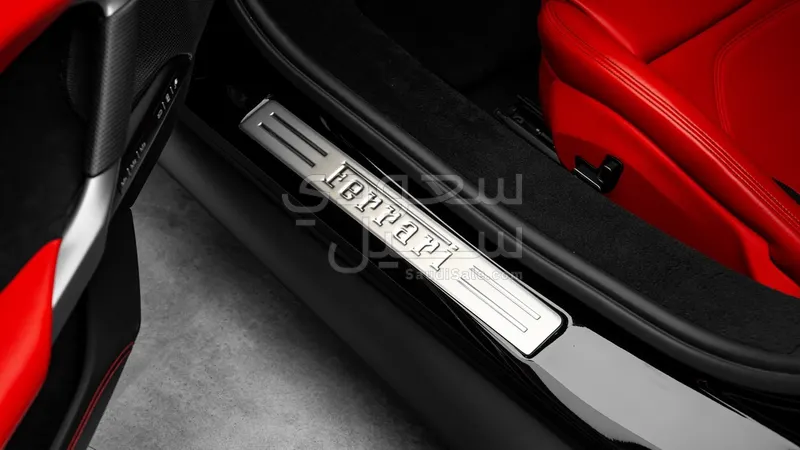 2023 فيراري جي تي بي 296