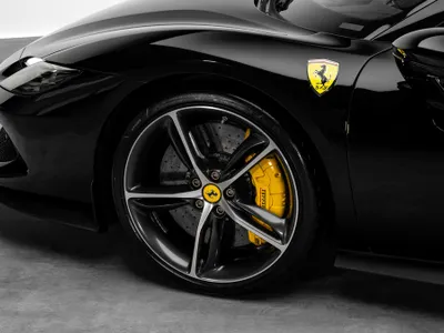 2023 فيراري جي تي بي 296