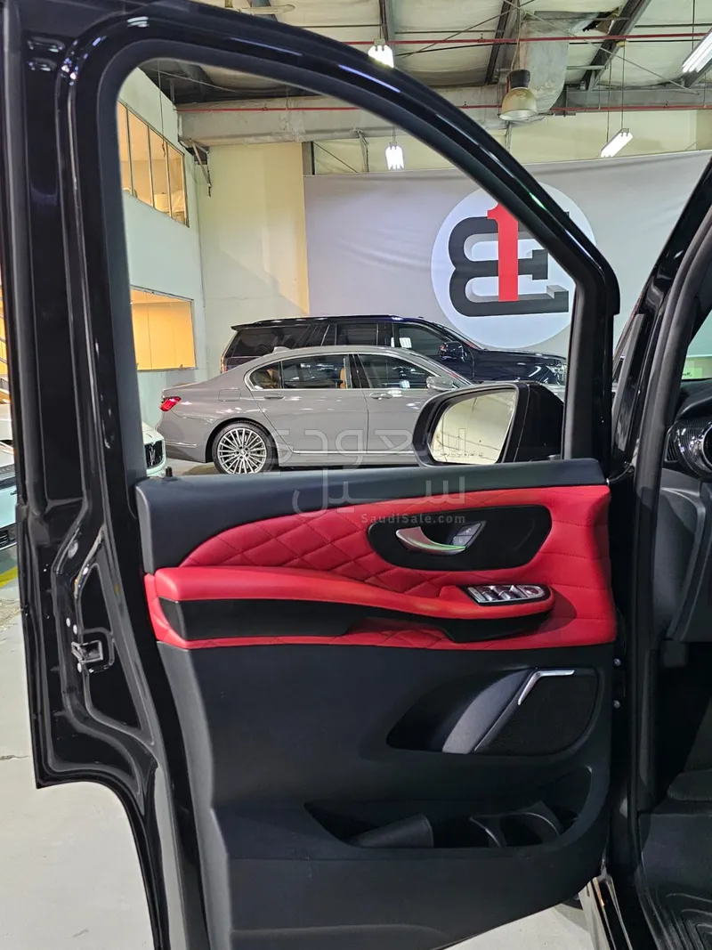 2024 مرسيدس - بنز في 250