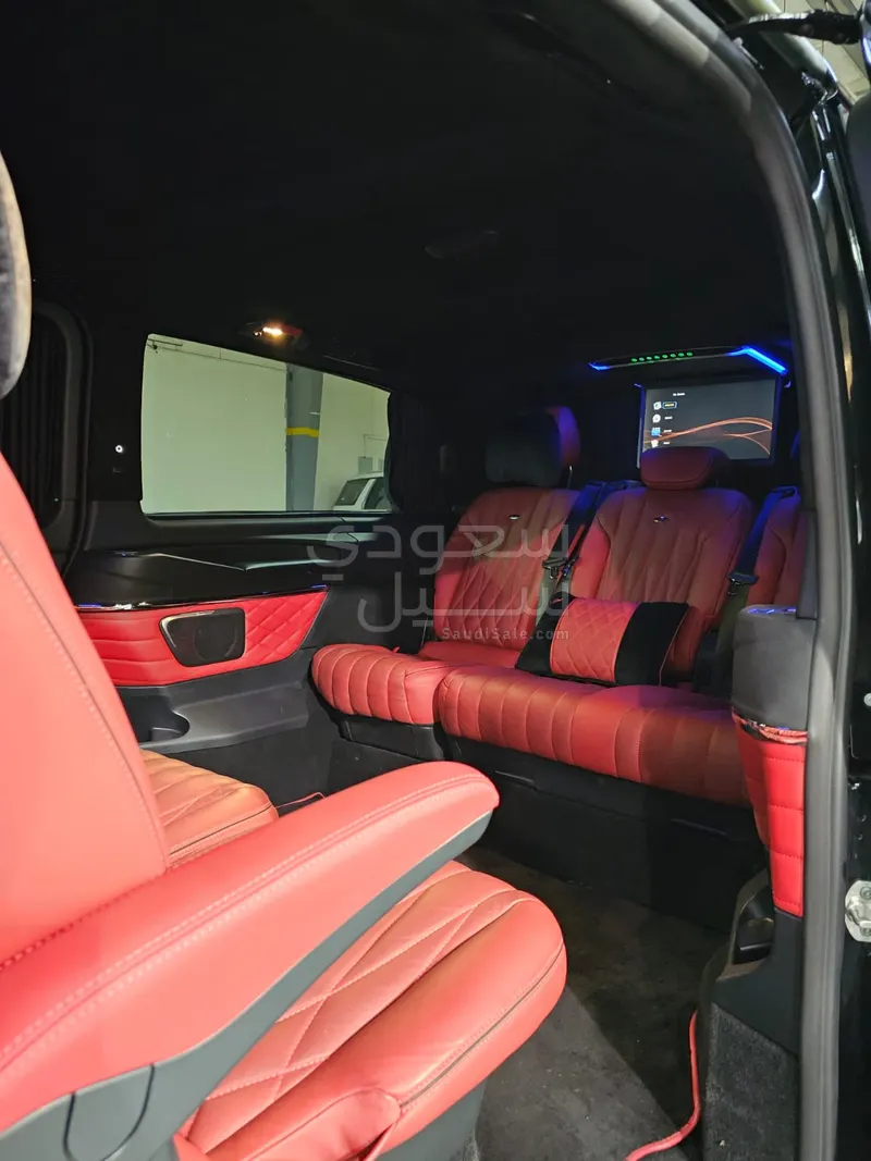 2024 مرسيدس - بنز في 250