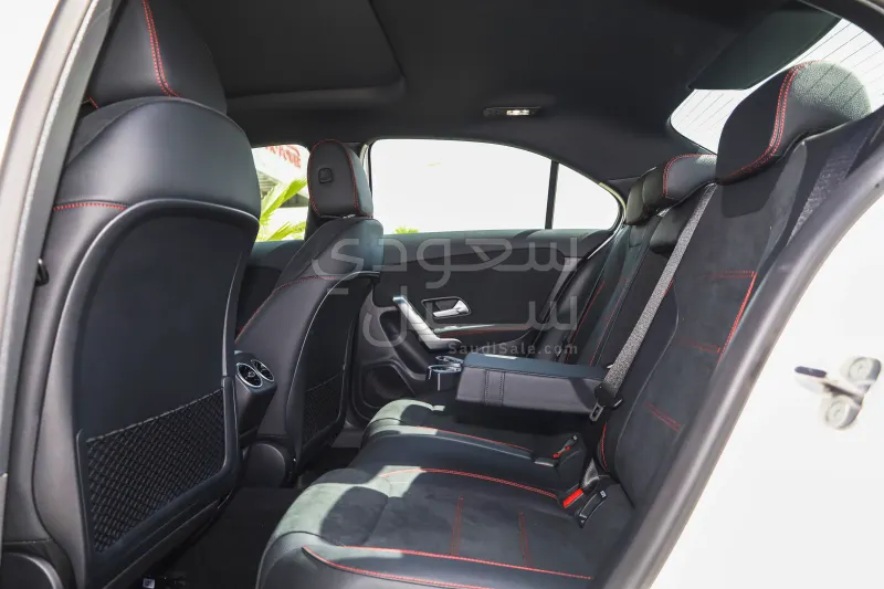 2026 مرسيدس - بنز أي 200