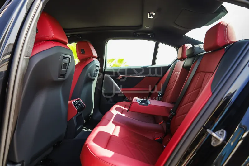 2026 بي ام دبليو الفئة الخامسة 520 أي