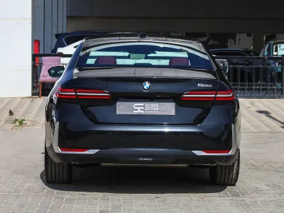 2026 بي ام دبليو الفئة الخامسة 520 أي