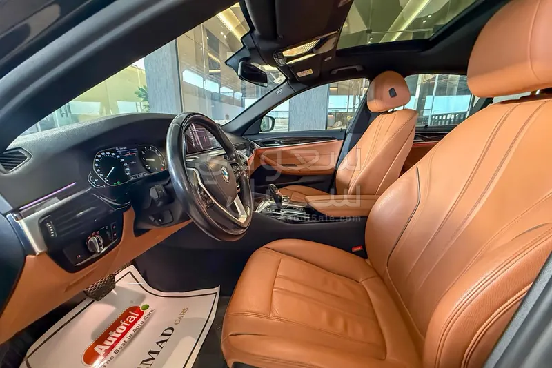 2021 بي ام دبليو الفئة الخامسة 520 أي