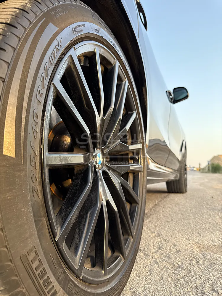 2020 بي ام دبليو الفئة اكس 6 إم كت