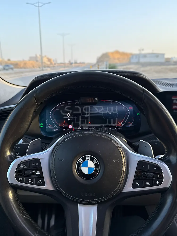 2020 بي ام دبليو الفئة اكس 6 إم كت