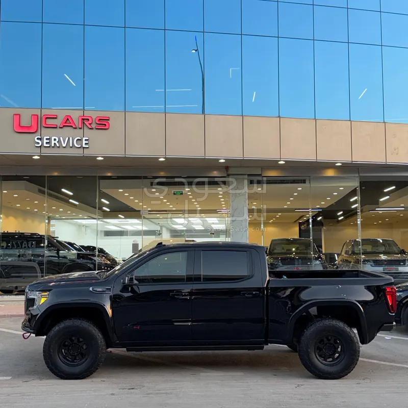 2020 جي ام سي سييرا اي تي 4