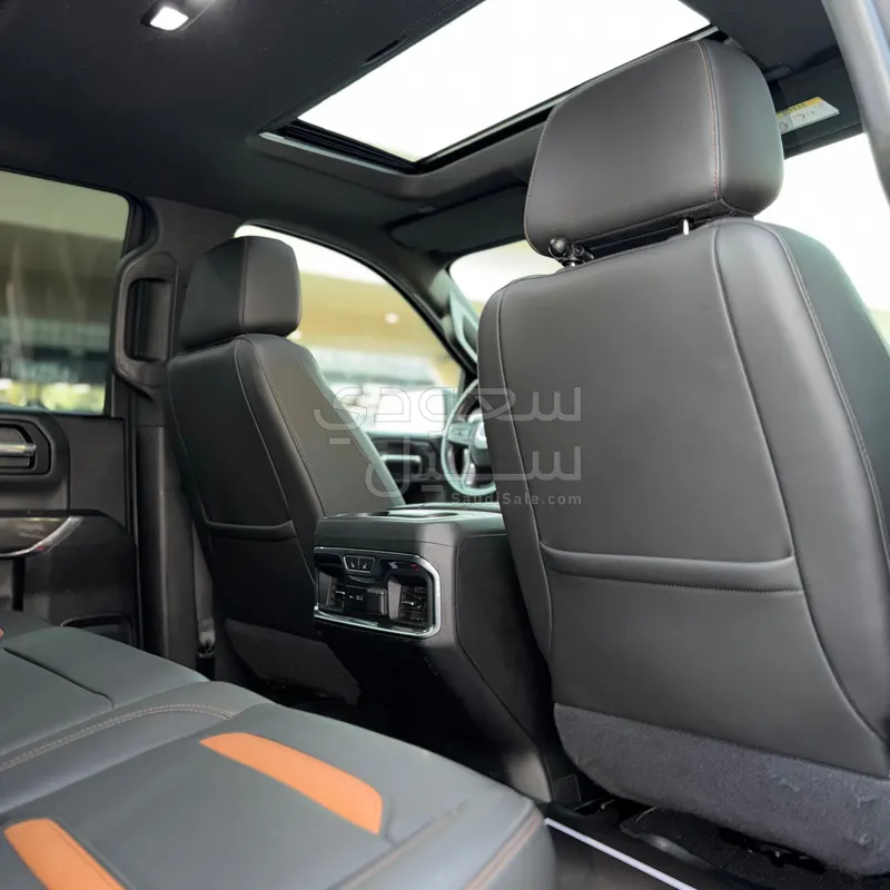 2020 جي ام سي سييرا اي تي 4