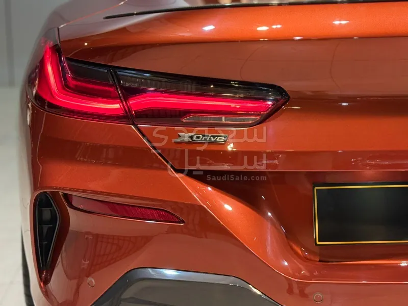 2019 بي ام دبليو الفئة الثامنة إم 850 أي