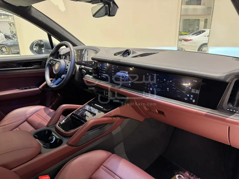 2026 Porsche Cayenne GTS