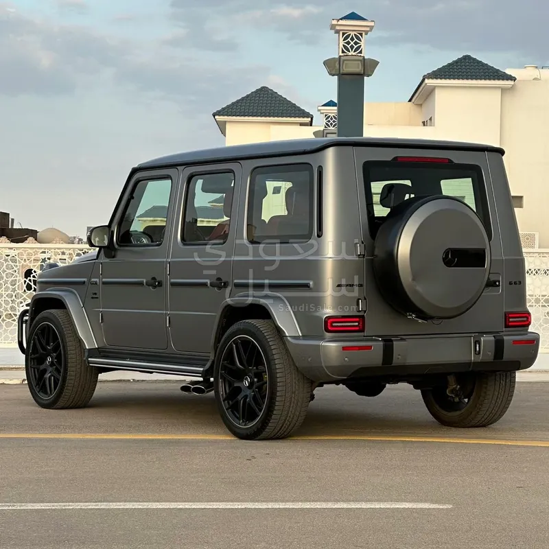 2022 مرسيدس - بنز جي 63 أي إم جي