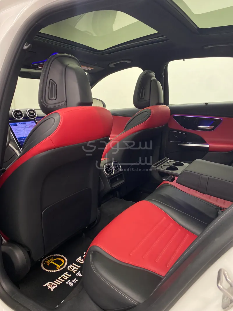 2024 مرسيدس - بنز سي 200 أي إم جي