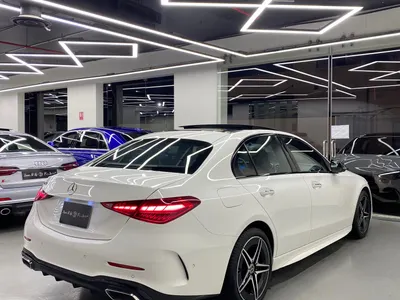 2024 مرسيدس - بنز سي 200 أي إم جي