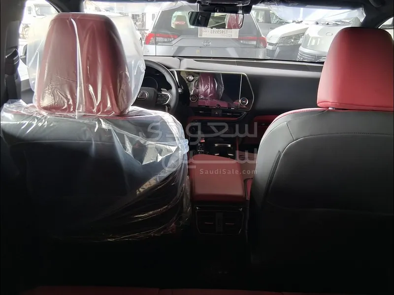 2026 لكزس إن إكس 350