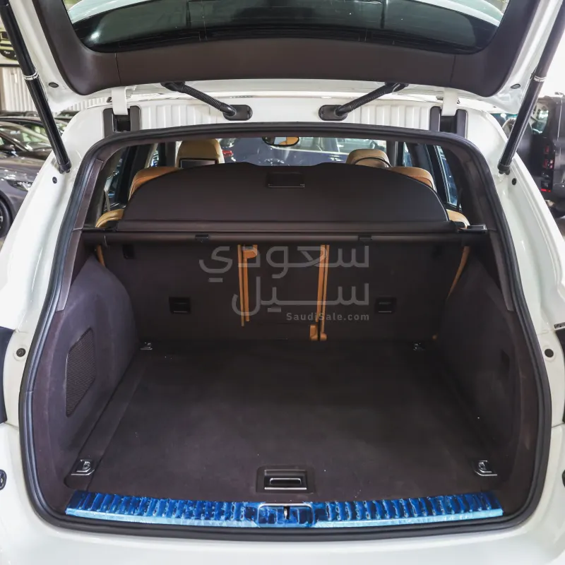 2013 بورش كايين جي تي اس