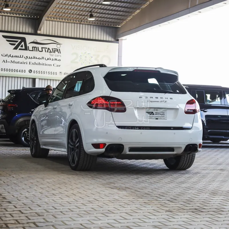 2013 بورش كايين جي تي اس