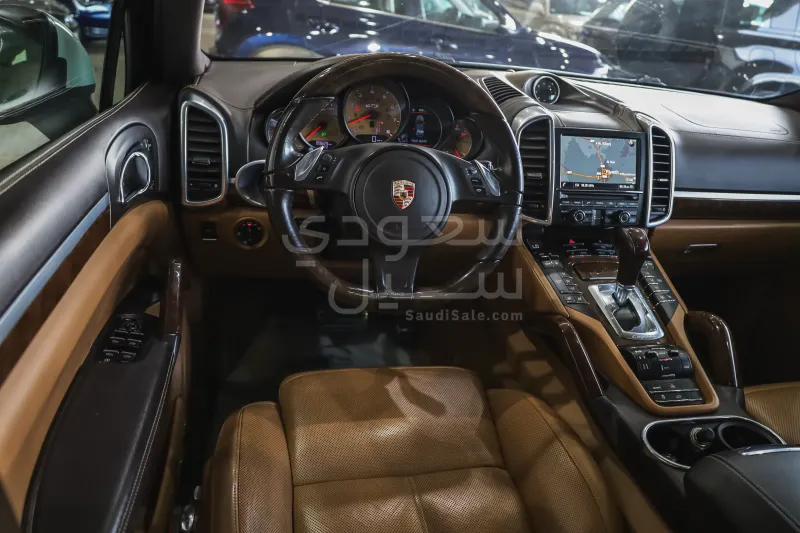 2013 بورش كايين جي تي اس