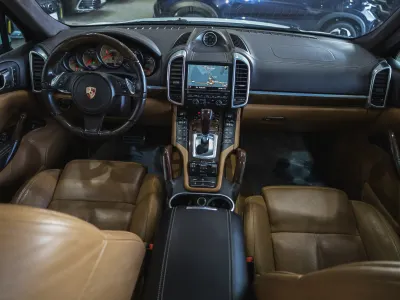 2013 بورش كايين جي تي اس