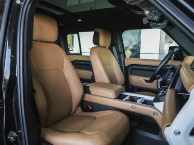 2025 لاند روفر ديفيندر اس اي