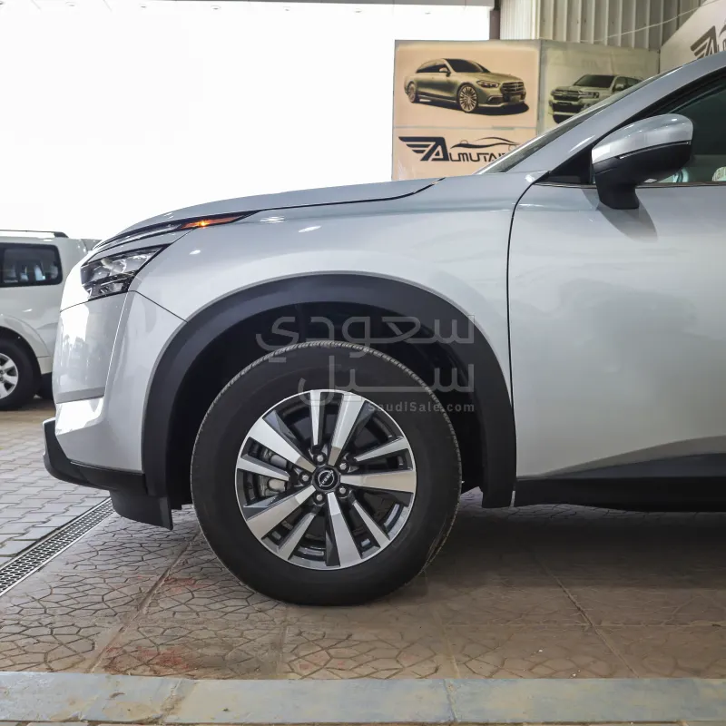 2023 نيسان باثفايندر