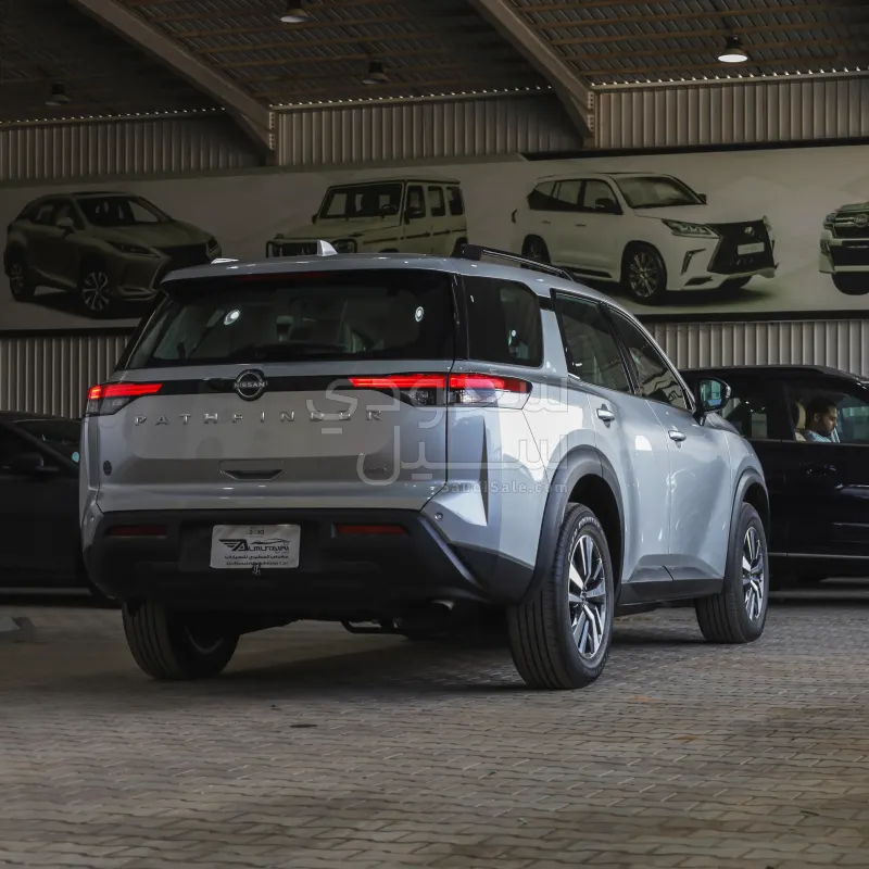 2023 نيسان باثفايندر