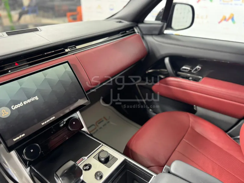 2023 لاند روفر رينج روفر فوج اس في