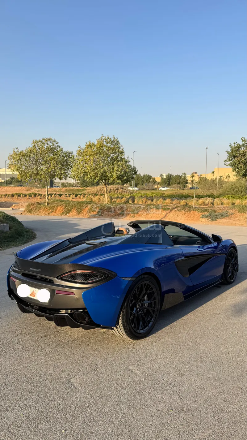 2018 مكلارين 570 اس سبايدر