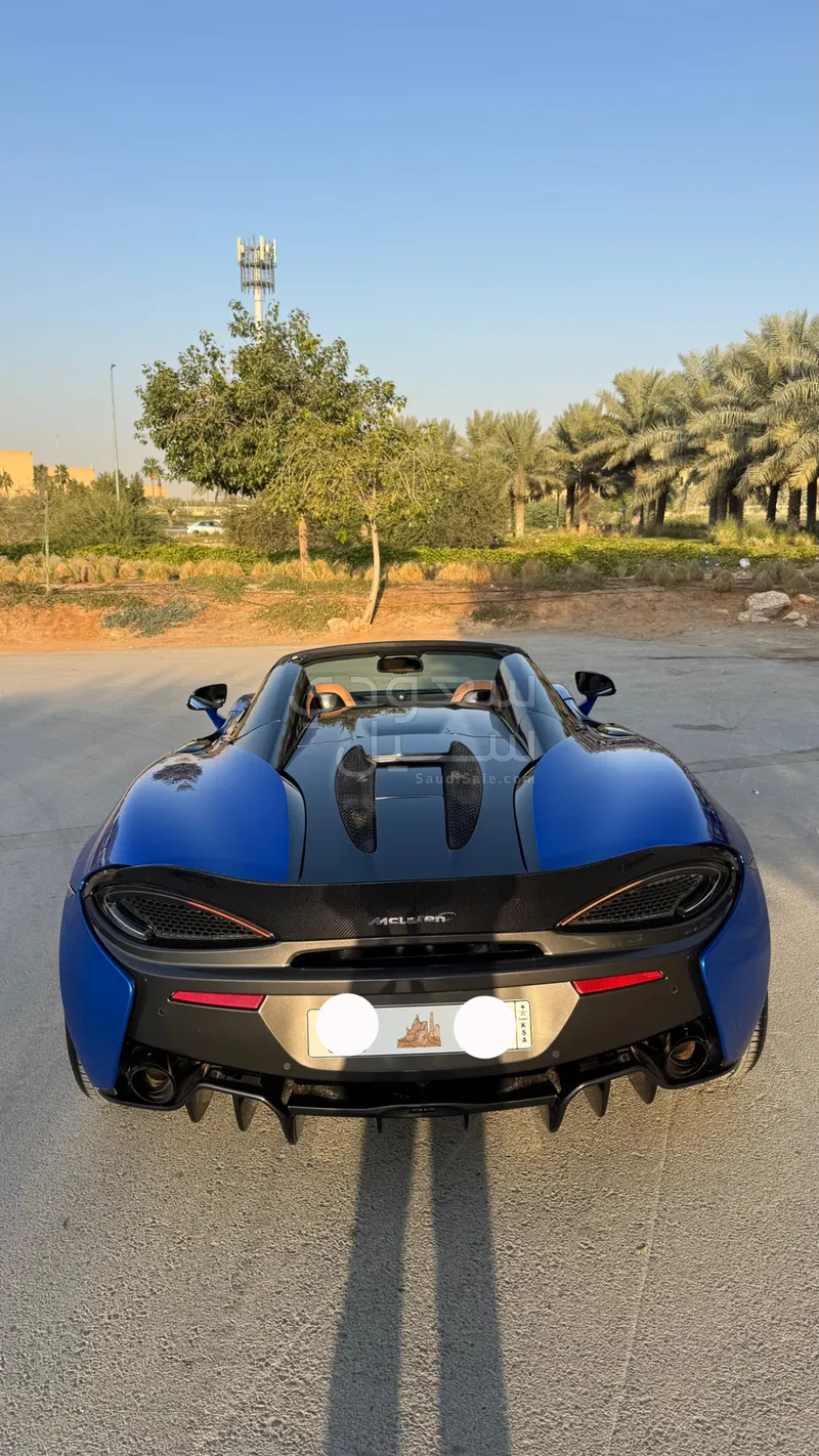 2018 مكلارين 570 اس سبايدر